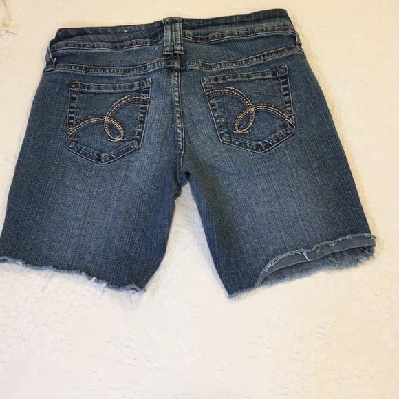 Mimic premium denim shorts jeans size 5 - Picture 2 of 8